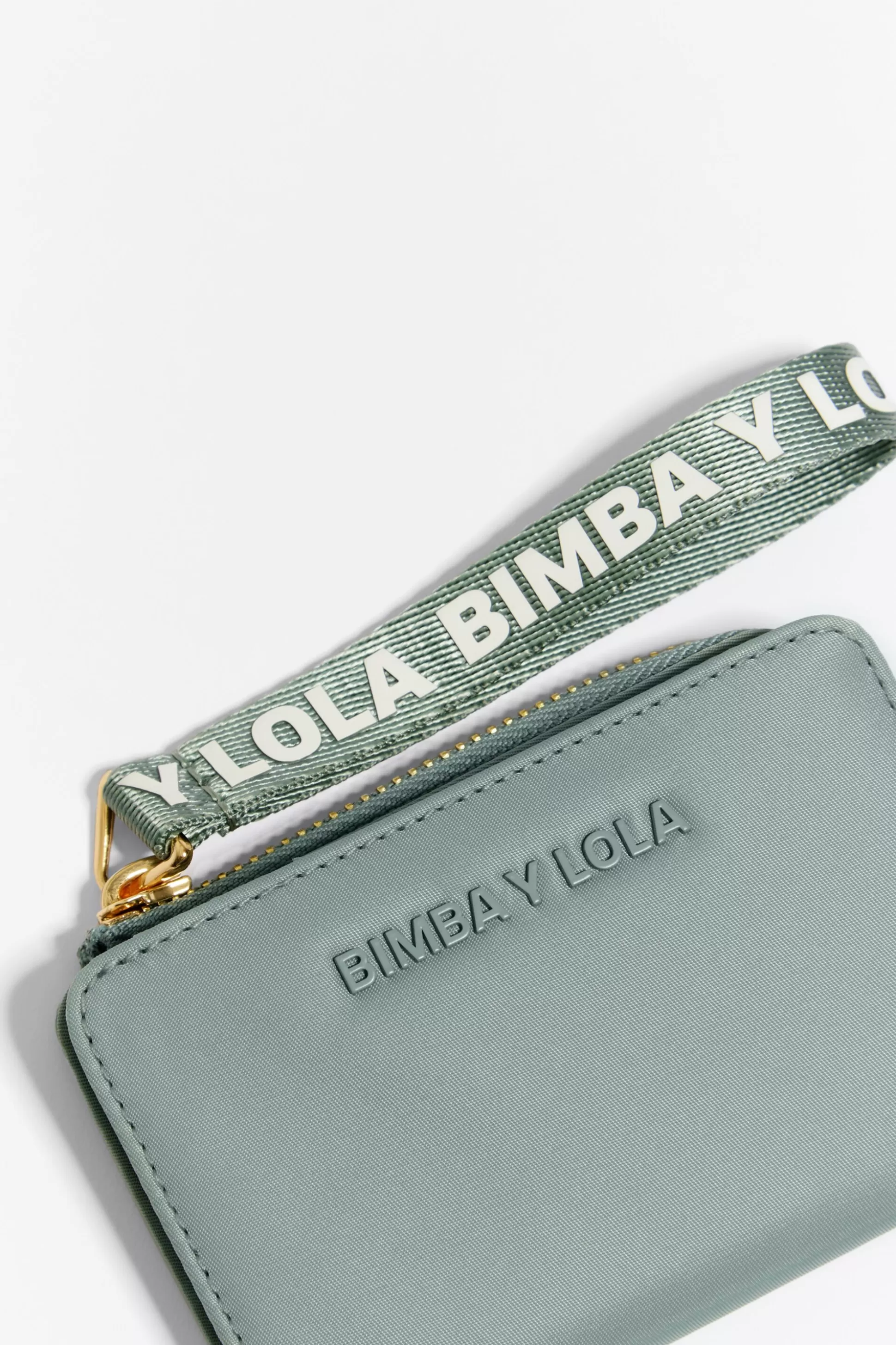 Aquamarine nylon rectangular purse | Bimba Y Lola Fashion