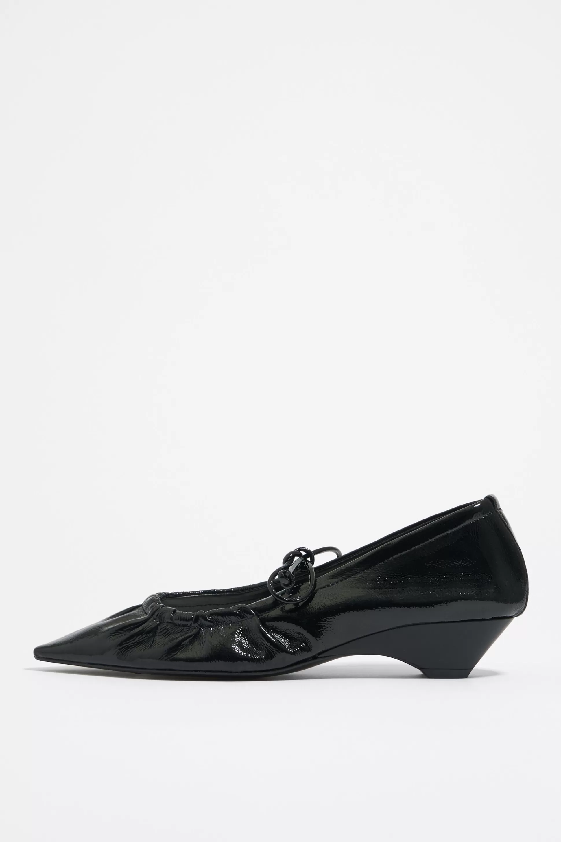 leather court shoe | Bimba Y Lola Hot