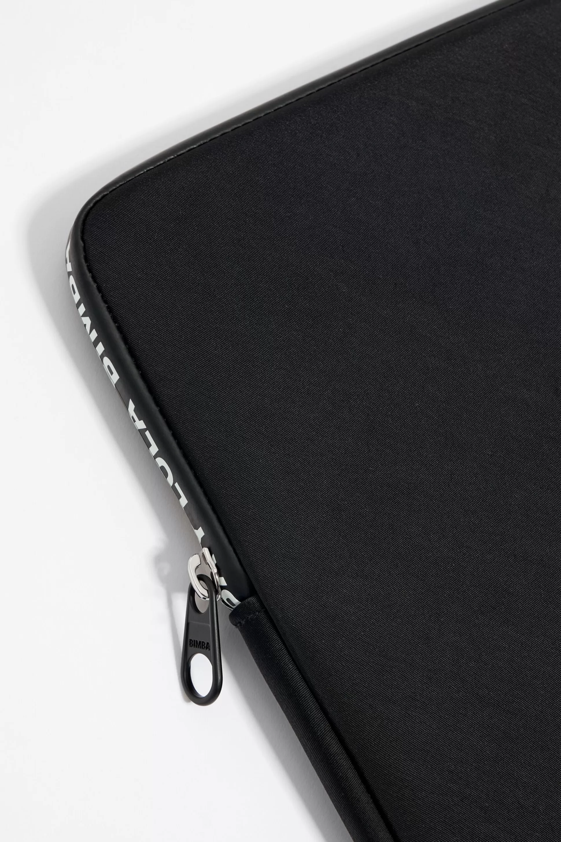 nylon 16" laptop sleeve | Bimba Y Lola Best Sale