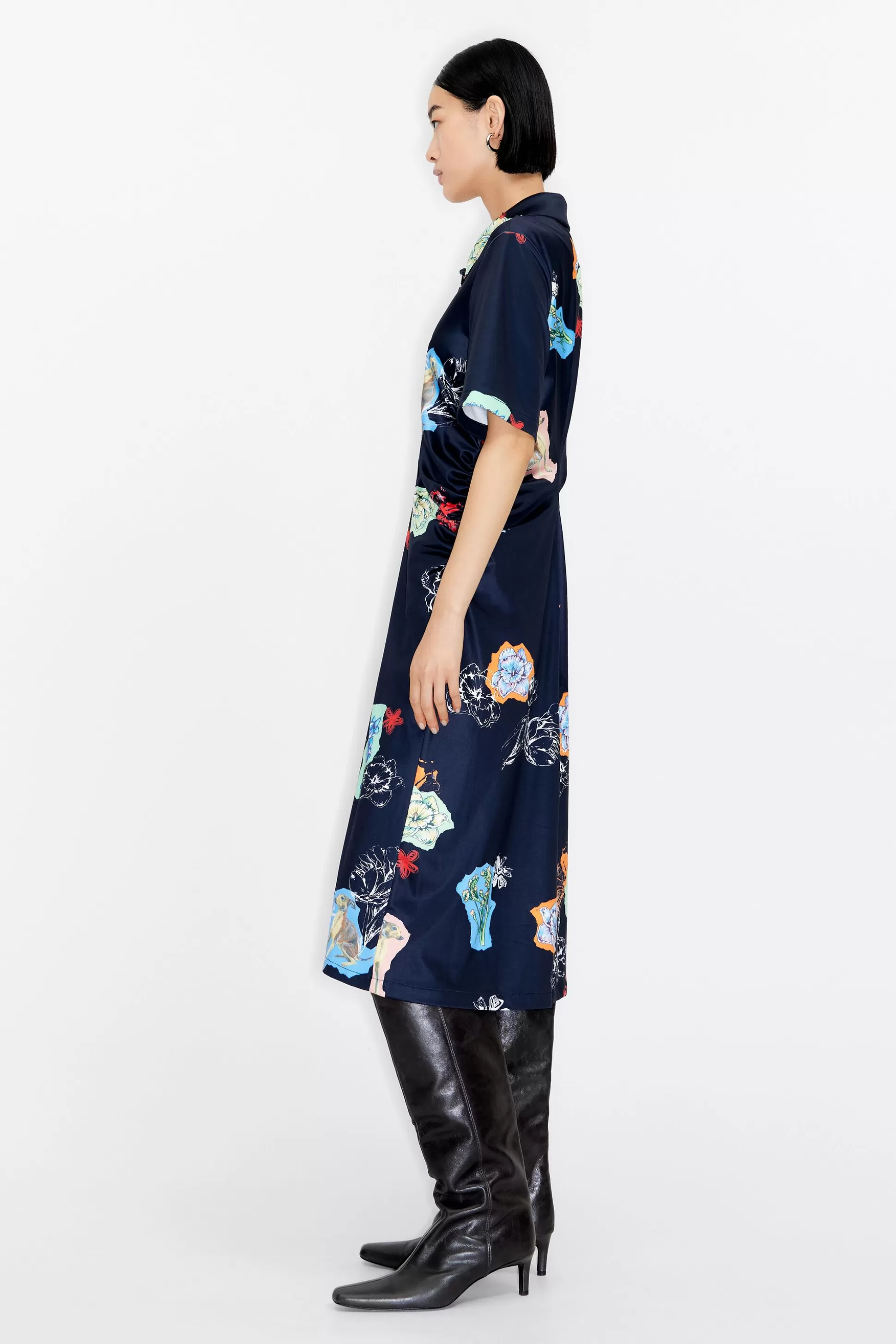 Blue Newspaper dog shirt dress | Bimba Y Lola Outlet