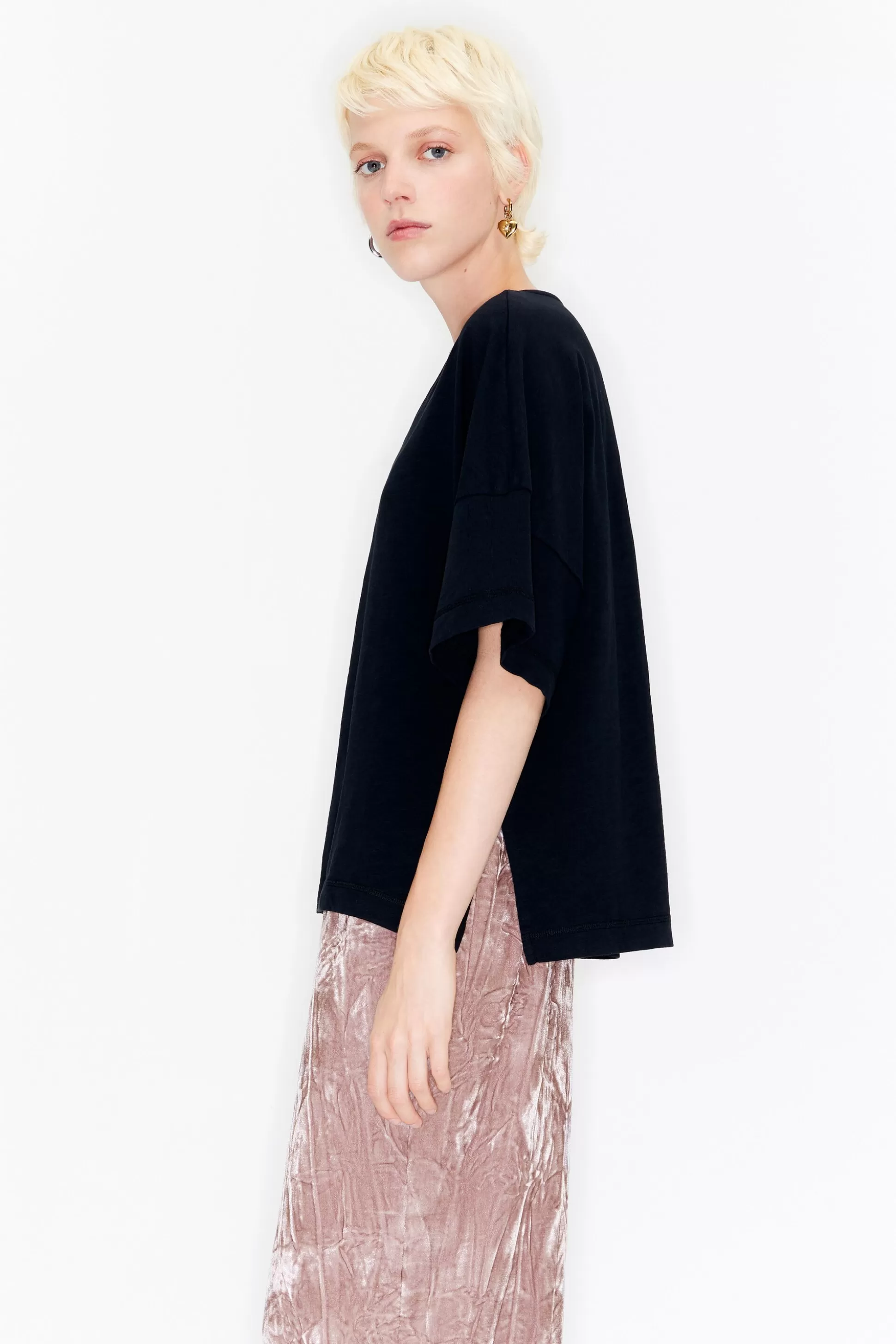 Faded black straight T-shirt | Bimba Y Lola Store