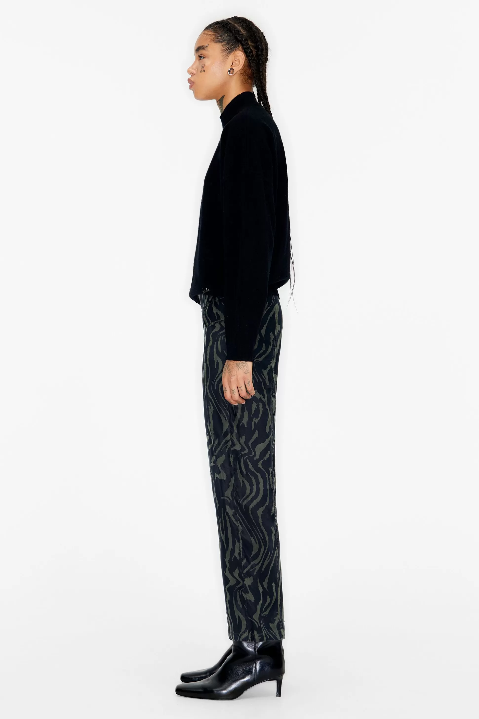 Green Tiger Liquid straight trousers | Bimba Y Lola Shop