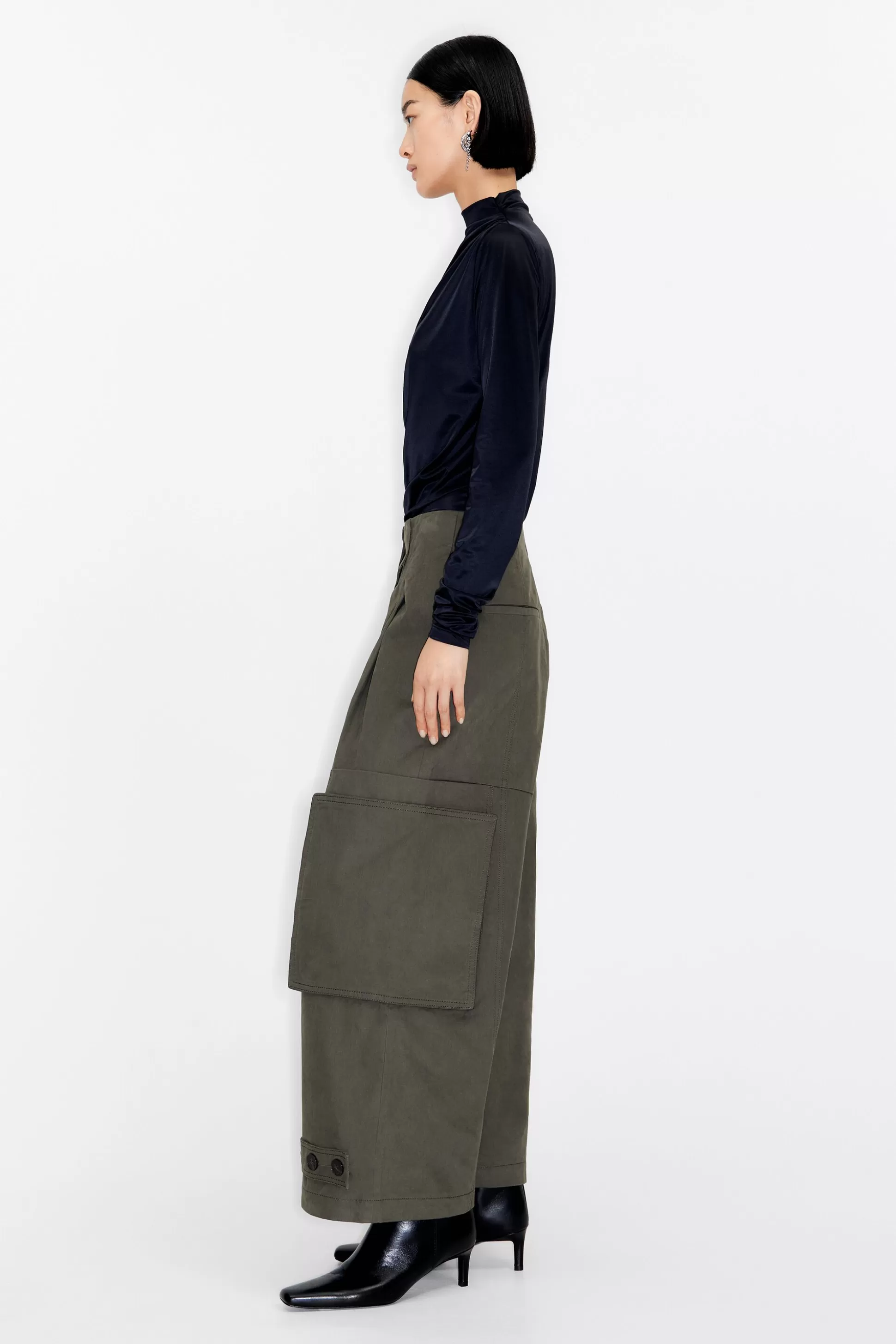 Khaki darted cargo trousers | Bimba Y Lola Outlet