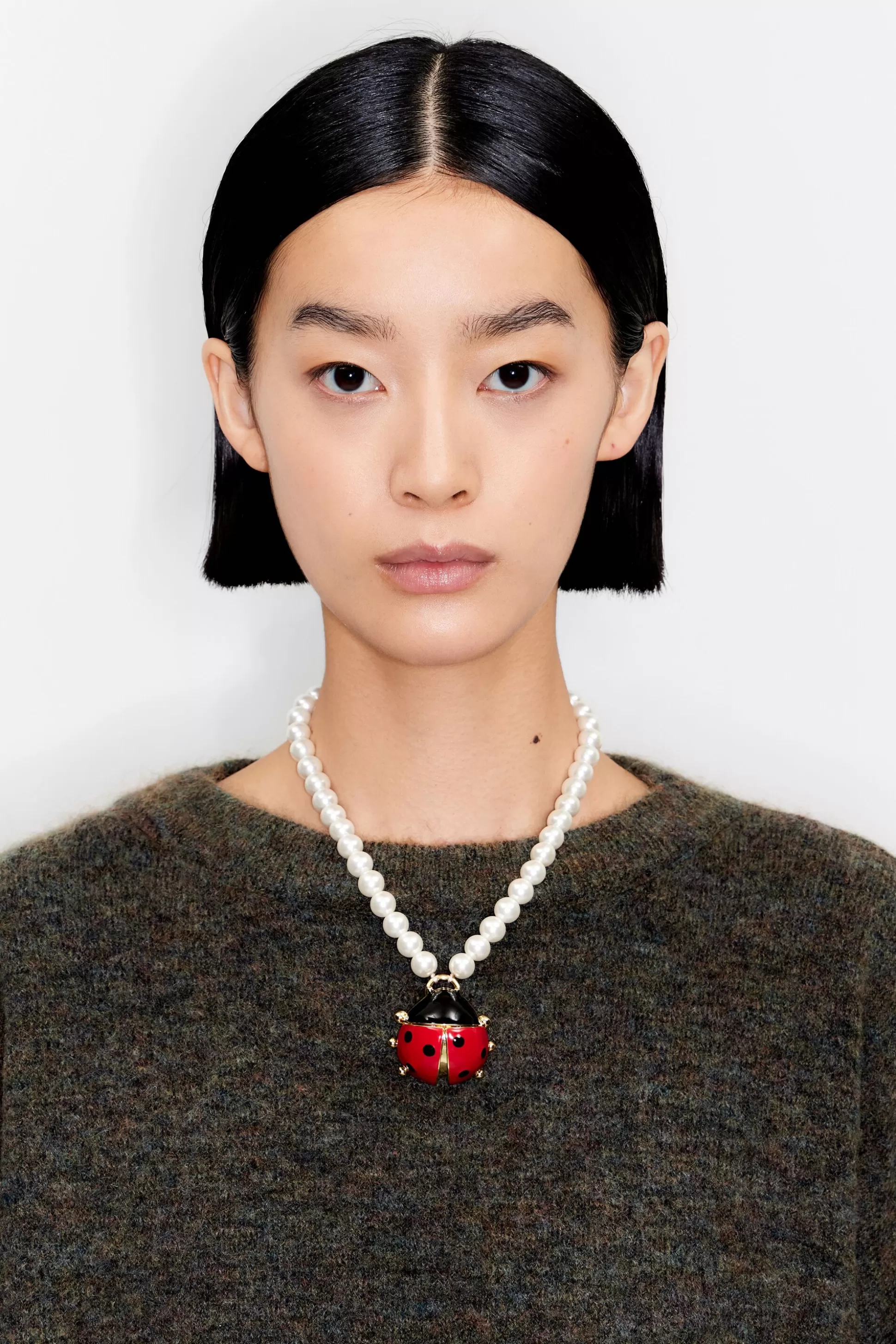 ladybug pearl necklace | Bimba Y Lola Fashion