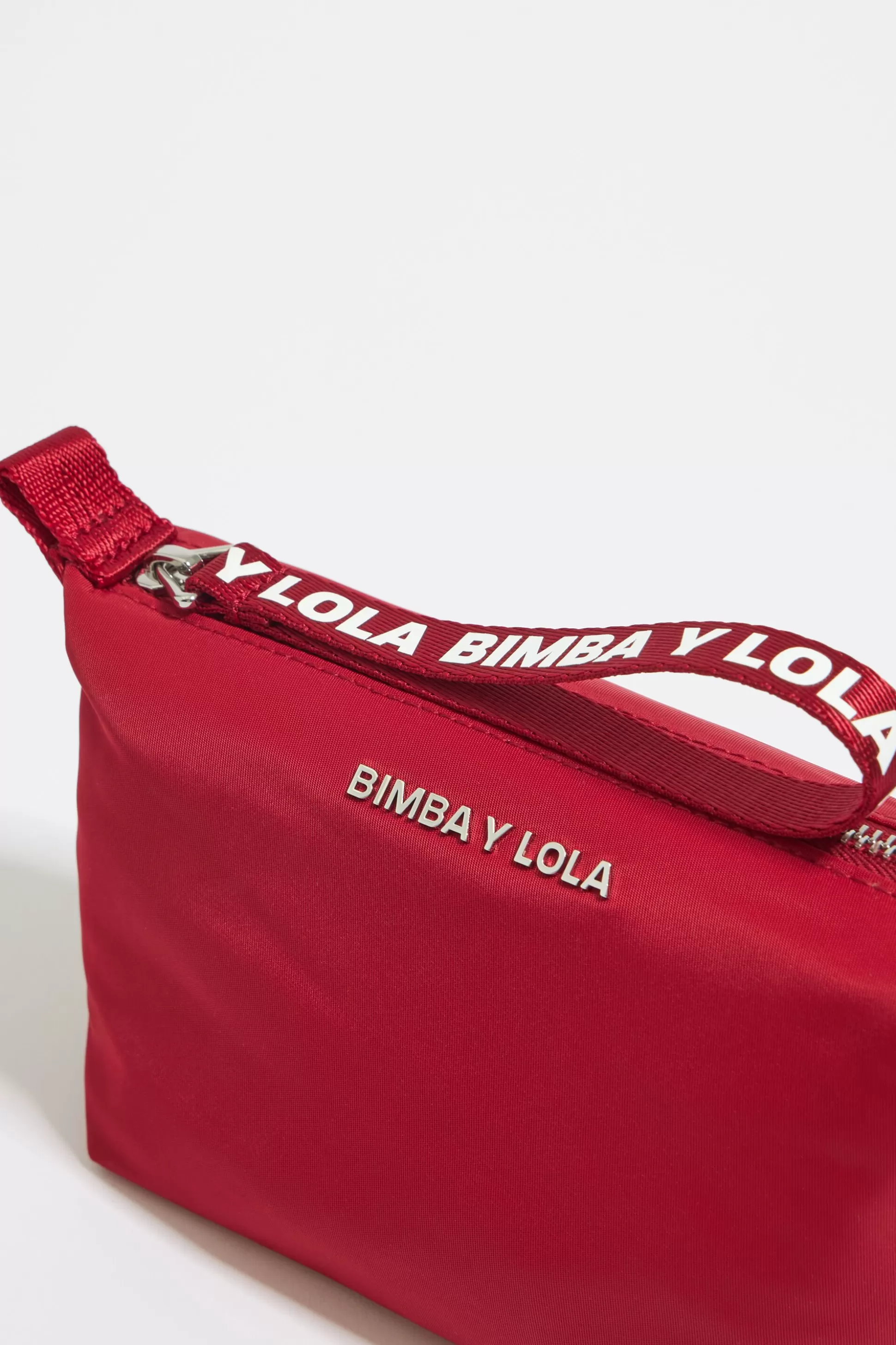 S red nylon trapezium make-up case | Bimba Y Lola New