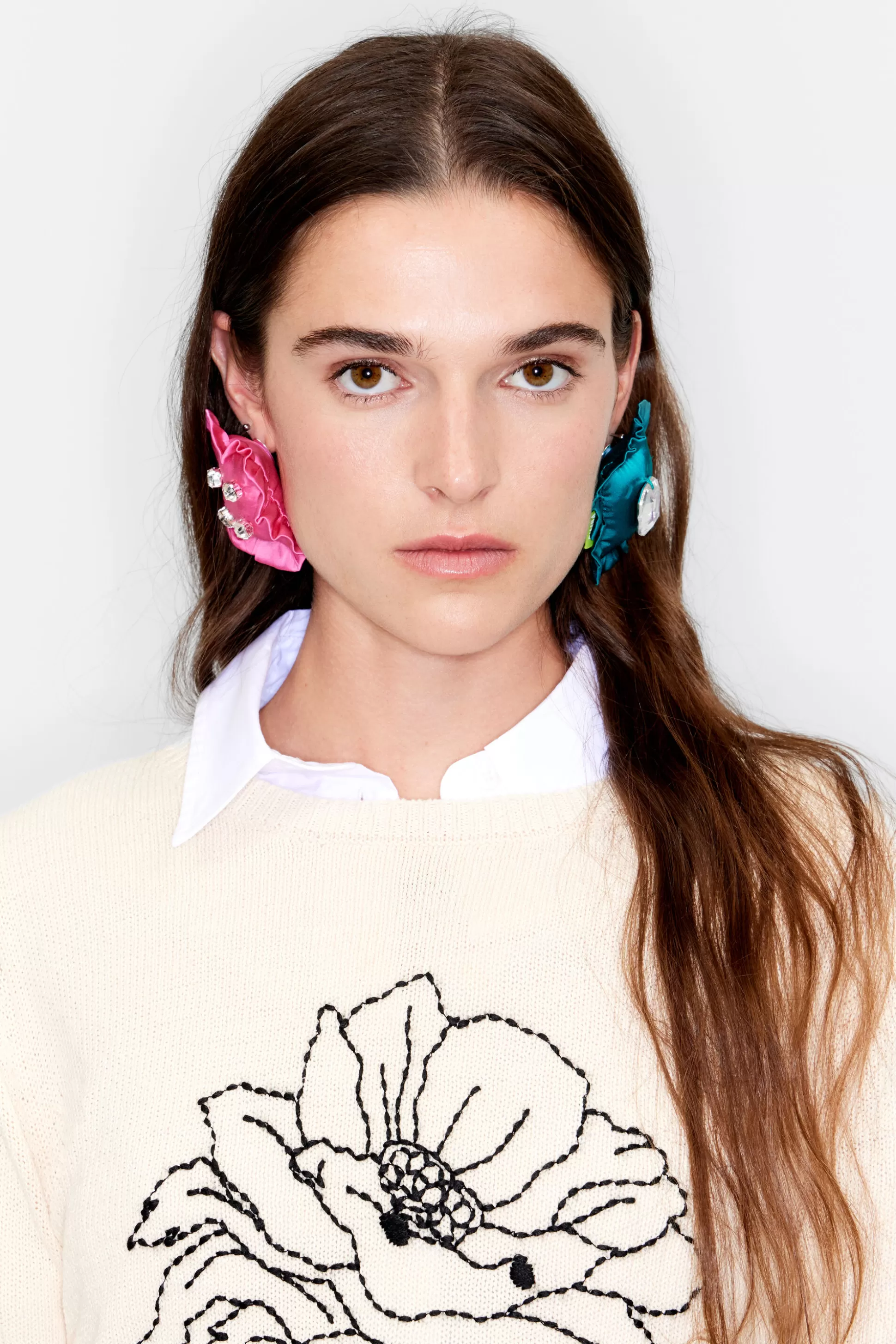 Satin and crystal cushion earrings | Bimba Y Lola Best