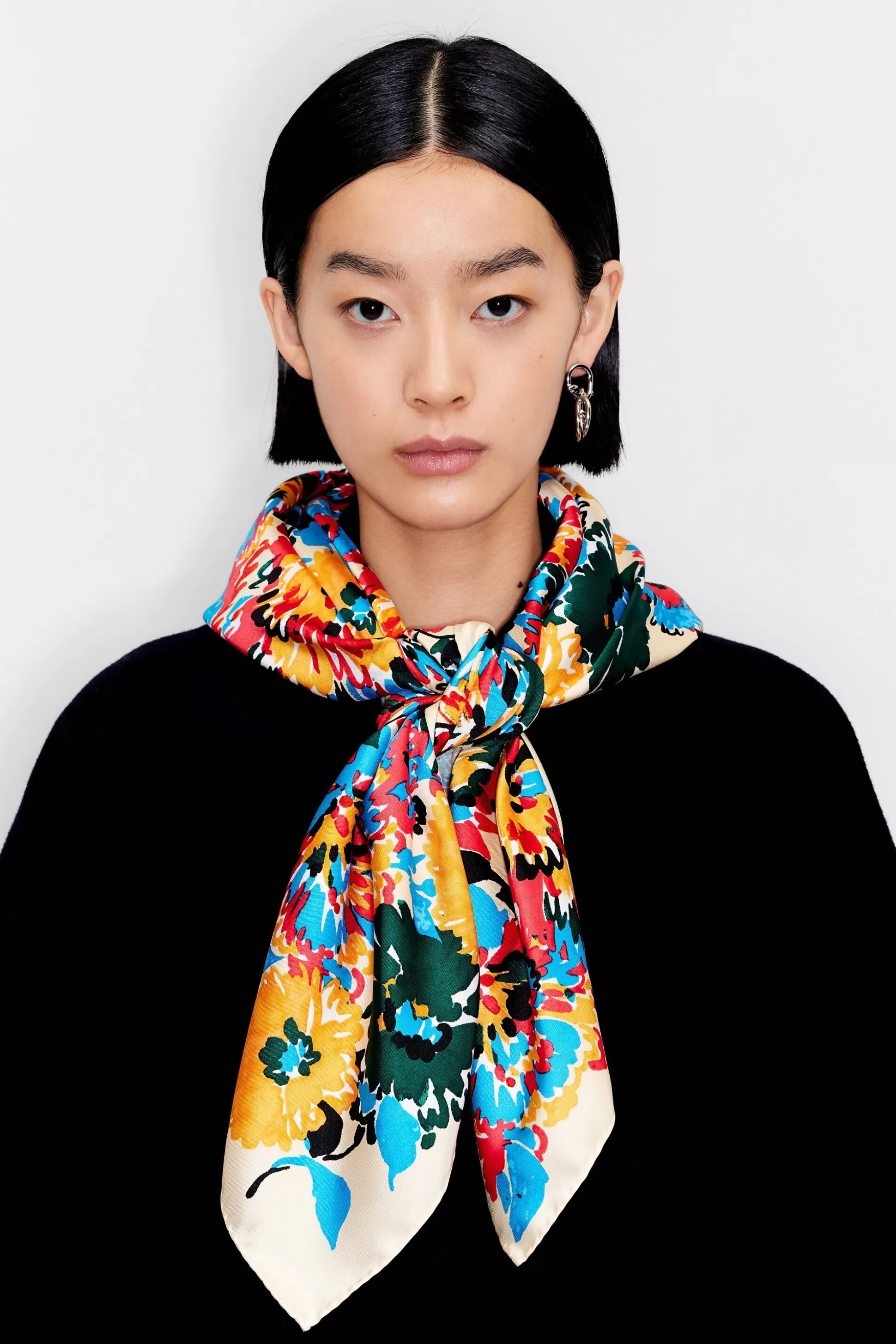 felt-tip floral scarf | Bimba Y Lola Fashion