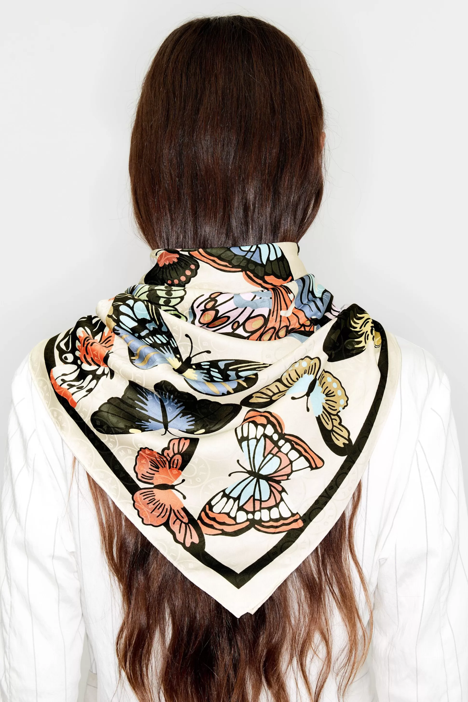 White butterfly scarf | Bimba Y Lola New